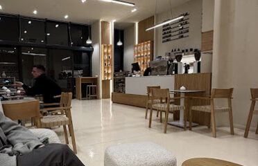 Pristine Pour – Specialty Coffee Roasters