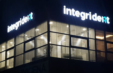 Integrident