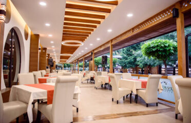 Restaurant Univers Pejë