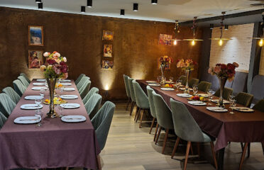 Infinit Bar & Restaurant