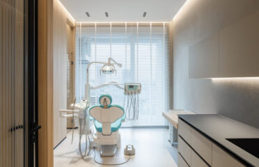 Dr Zana Agani Dental Implant Clinic ZA