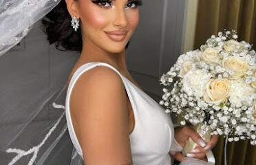 Elona Grezda Make Up