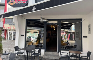 PIZZA HOUSE 06