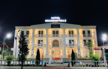 Grand Antika 2