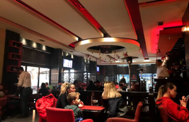 RESTAURANT LOUNGE BAR BARON
