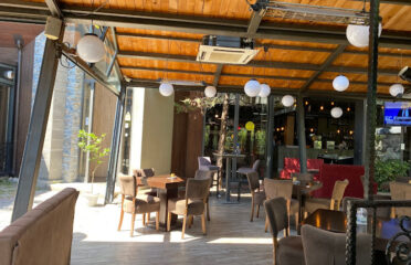 CHE BAR Bistro