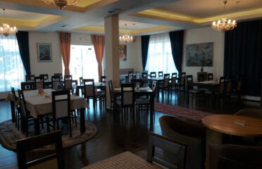 Menza,Restaurant