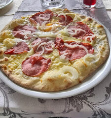 Restaurant & Pizzeria “Imperial”
