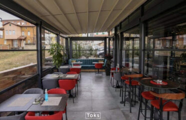 Toks Restaurant