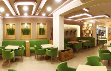Medium Coffe Shop