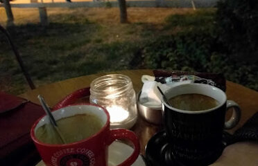 Half & Half Café